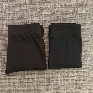 Bundle of 2 thick leggings!🖤